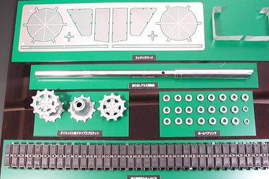 Leopard 2 A6 Main Battle Tank (Full-Option Kit).