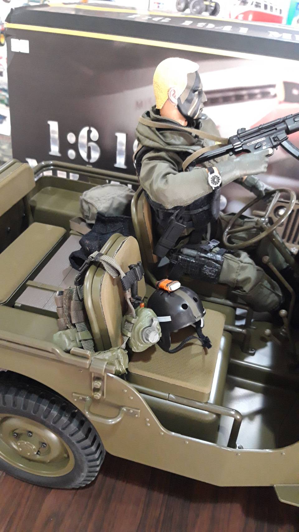 Jeep Willys (1:6 1941 MB Scaler)