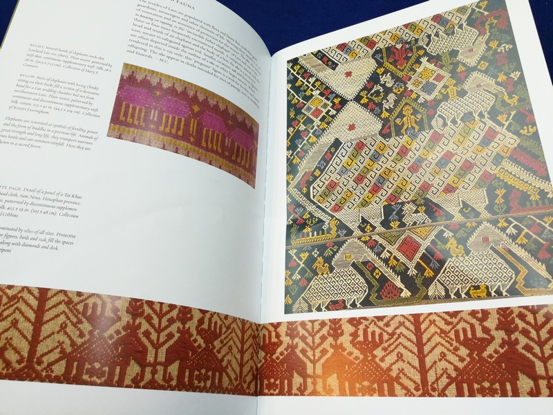 WEAVING TRADITION BY CAROL CASSIDY & WOVEN SILKS OF LAOS มี 160 หน้า ปี 2004