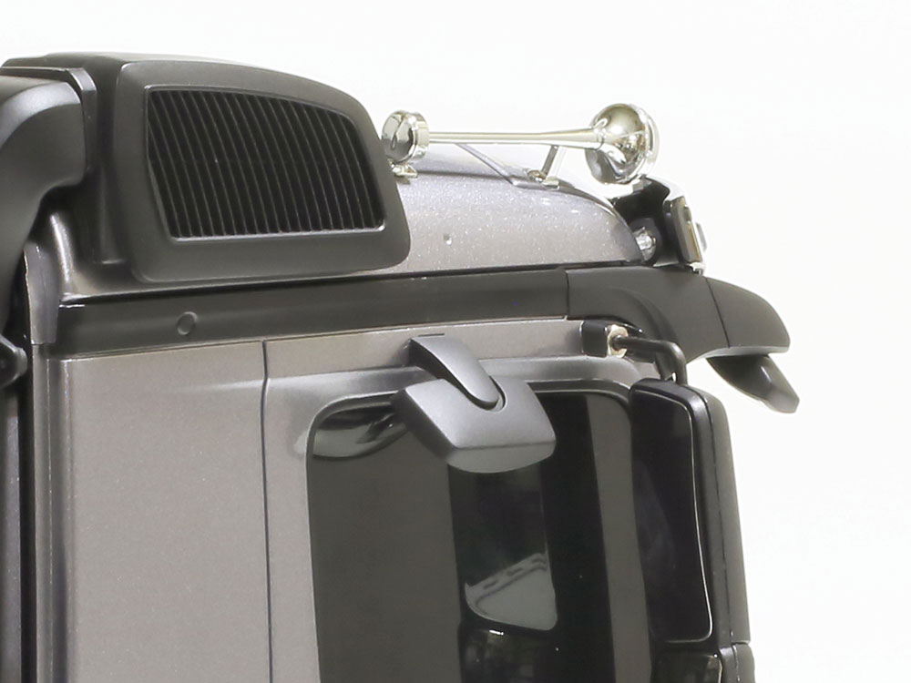 Mercedes-Benz AROCS 3363 6x4 Classicspace (Light Gun Metal Edition)