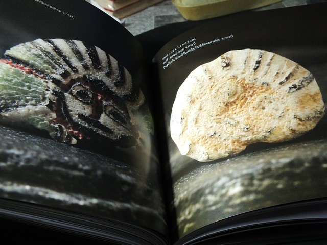 ลูกปัดโรมัน ลูกปัดเเละเครื่องประดับโบราณ โดย ธวัชชัย รามนัฏ (Pre-Order สอบถาม)