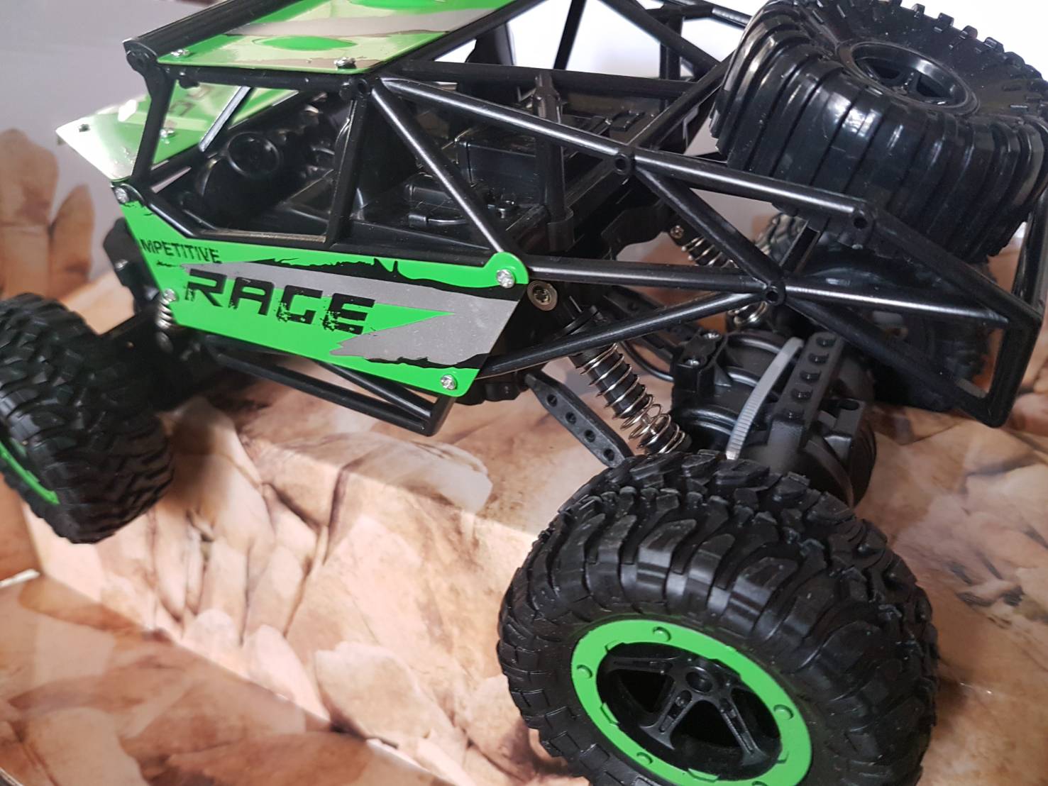 รถไต่หิน ตัวถังเหล็ก สเกล 1:14.