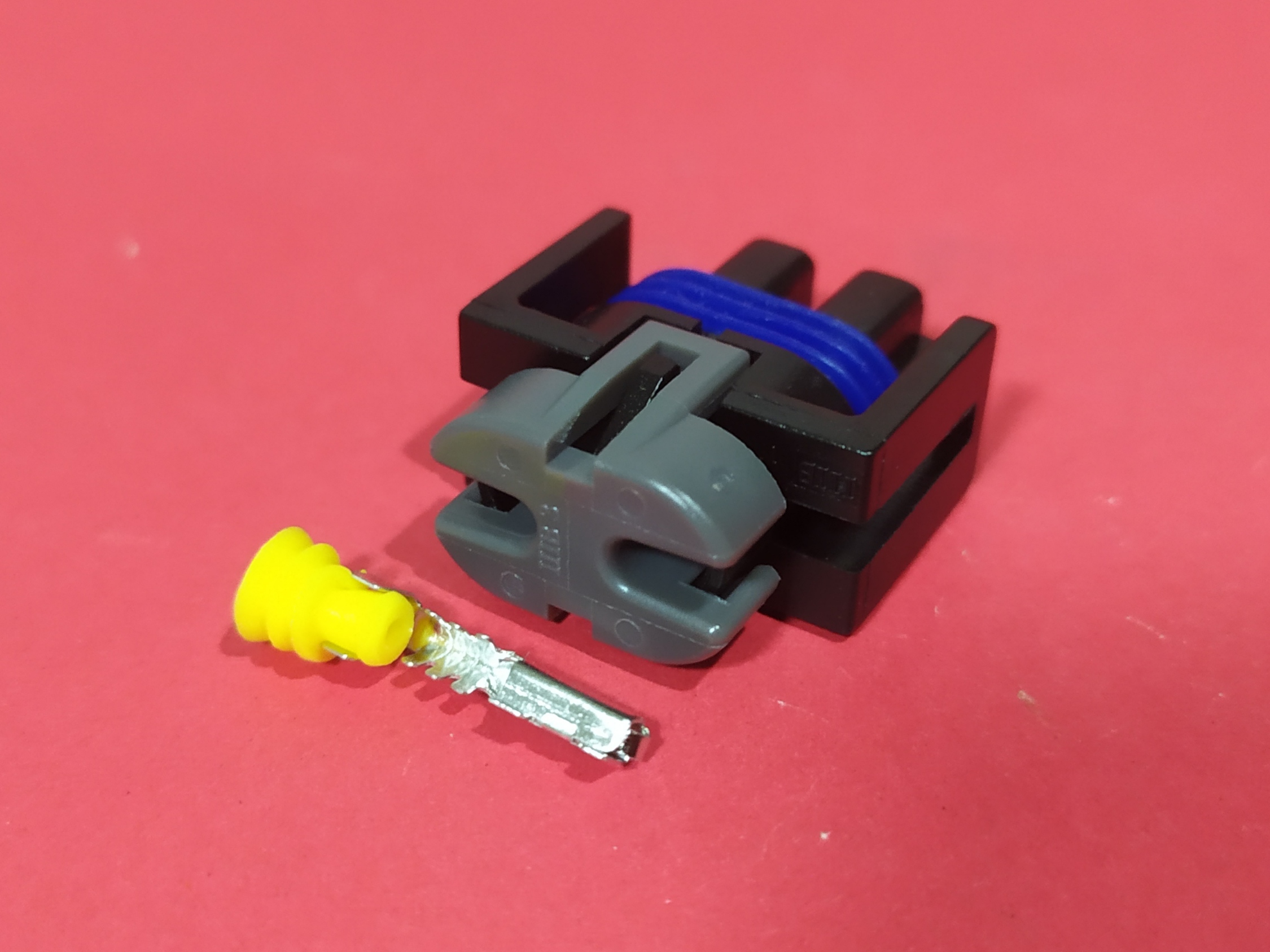 2 พิน คอมแอร์ Chevrolet Aveo