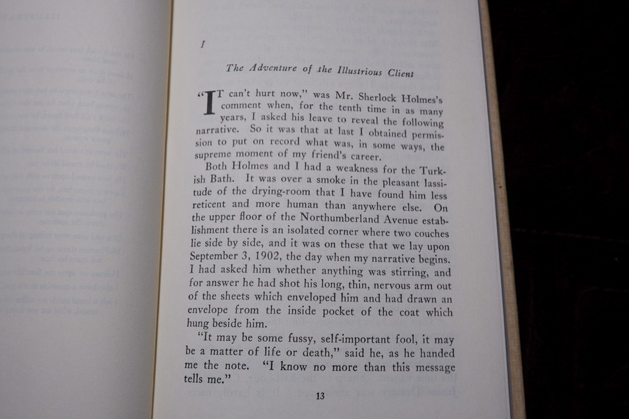 ชุด sherlock holmes by sir artur conan doyle ปกเเข็ง 8 เล่ม ปี 1994 (print in usa)