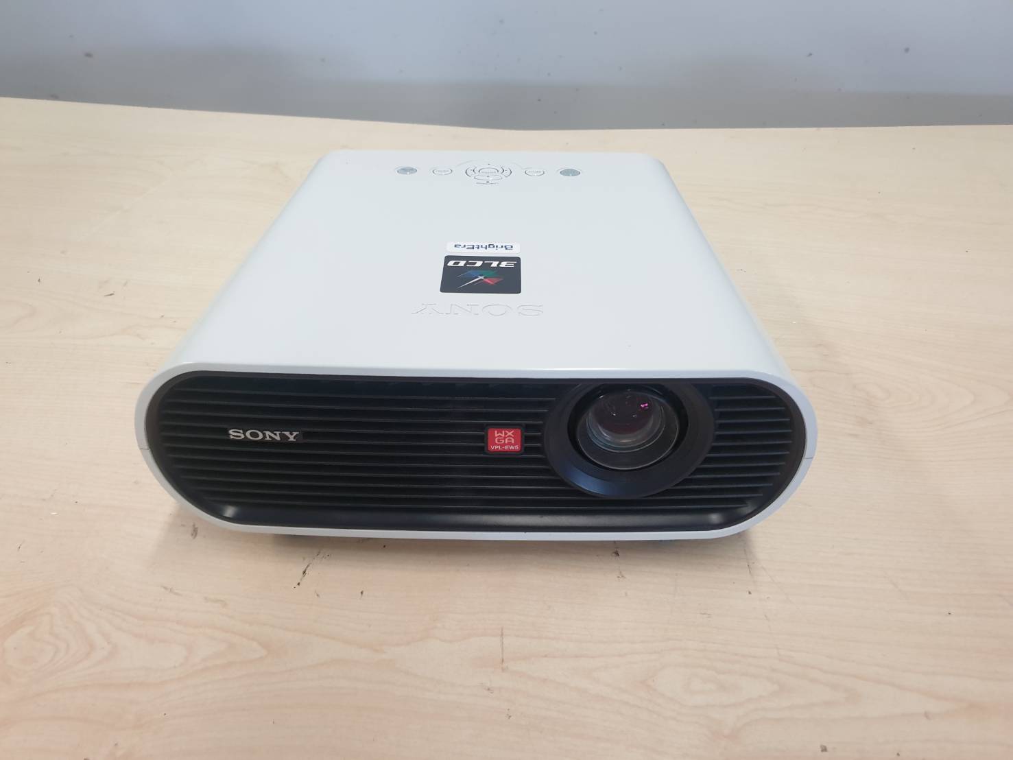 SONY VPL-EW5