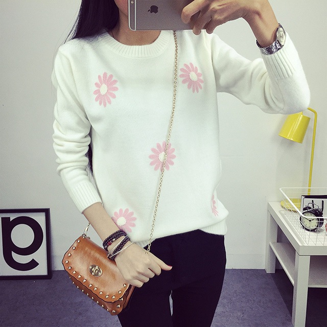 พรีออเดอร์ - เสื้อไหมพรมแฟชั่นแขนยาว Pre - ST641 (สีขาว)