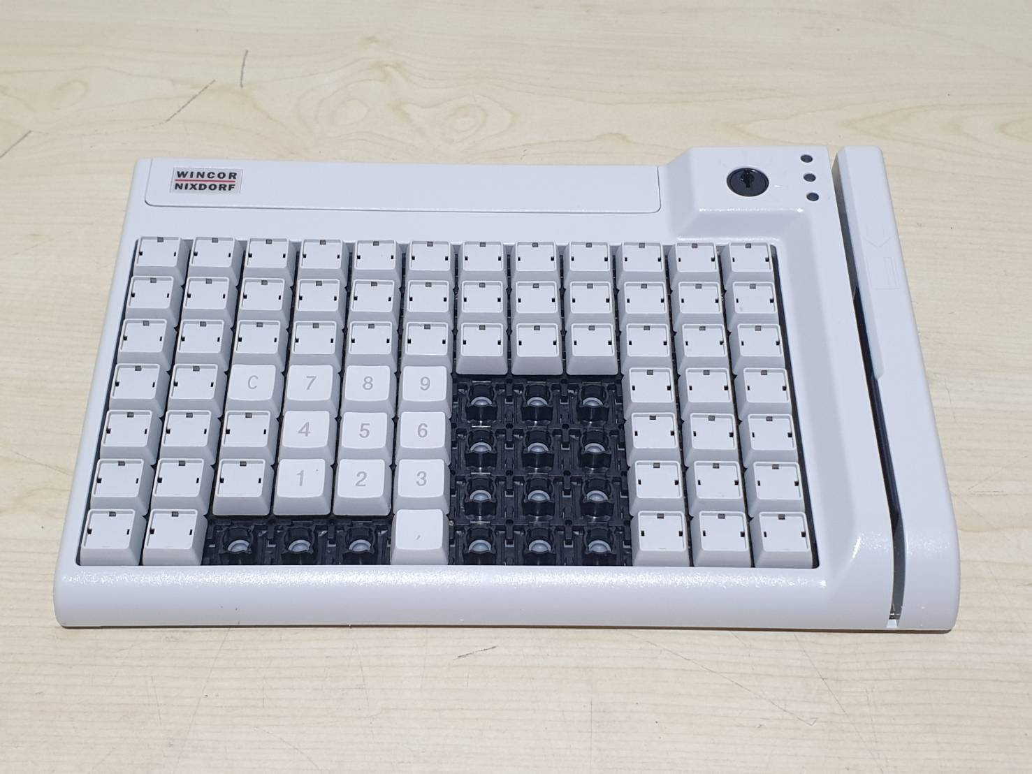 Keyboard POS WINCOR NIXDORF รุ่น TA85 มือสอง