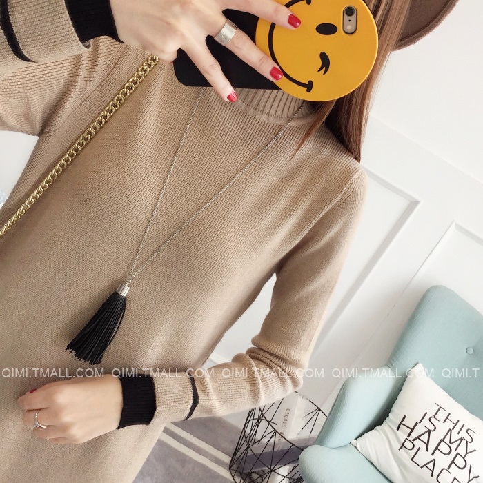 พรีออเดอร์ - เดรสไหมพรม Pre - DT112 (สีครีม)