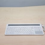 GMYLE คีย์บอร์ดบลูทูธพร้อมแท่นวาง มือสอง