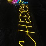 ไฟนีออน เฟค