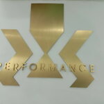 งานป้ายตัวอักษร สแตนเลส สีทอง -PERFOORMANCE1
