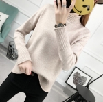 พร้อมส่ง - เสื้อไหมพรมทรงหลวม ST194 (สีเบจ)