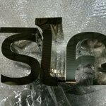 ตัวอักษรโลหะ ริโค