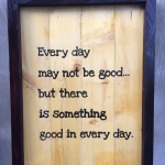 งานสกรีนบนแผ่นไม้สน