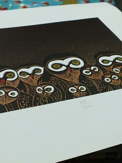 ภาพพิมพ์ผลงานของ อ.ประหยัด พงษ์ดำ ขนาด 16X22 ซม