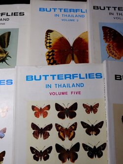 BUTTERFLIES IN THAILAND เล่ม 1-6 BY Bro.Amnuay Pinratana J.N.Eliot ปกเเข็ง 6 เล่ม