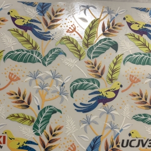 งานพิมพ์สติกเกอร์ uv