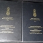 หนังสือ COURT ข่าวราชการ เจ้านาย 11 พระองค์ทรงช่วยกันแต่ง จัดพิมพ์เนื่องในงานพระราชทานเพลิงศพ สมเด็จพระศรีนครินทราบรมราชชนนี ปกแข็ง 2 เล่มจบ หนารวม 3 นิ้ว ปี 2539